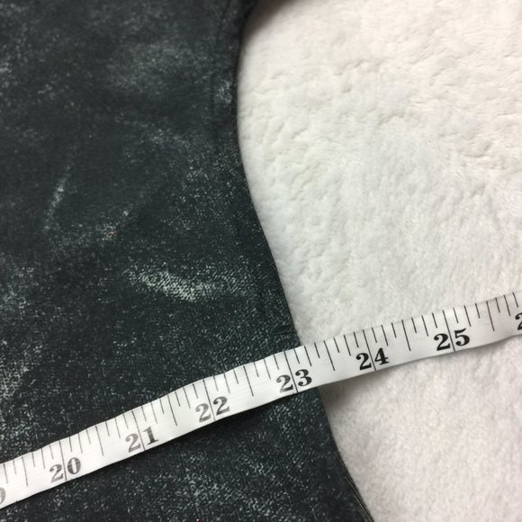 Like new! Adidas ID Sweatshirt L Black Gray Knit Tie Dye Side Slit Long Sleeve - Picture 10 of 11